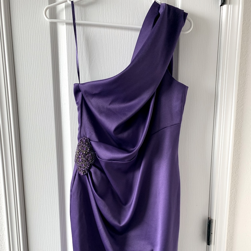 Purple One-Shoulder cocktail dress